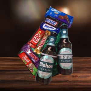 Arreglo corbata con cervezas y chocolates