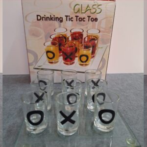 Juego chupitos de Tres en Raya