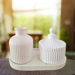 Set de bandeja con jarrón y caramelera